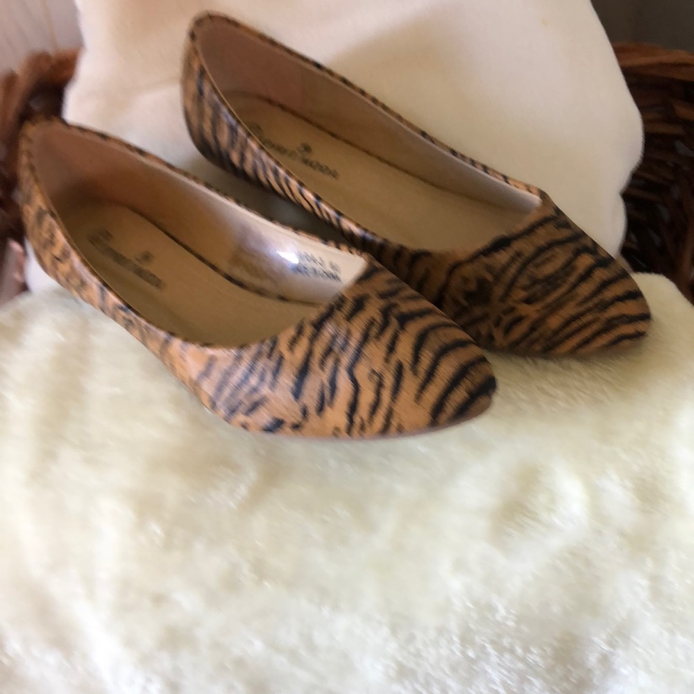 Women Animal casual flat shoe